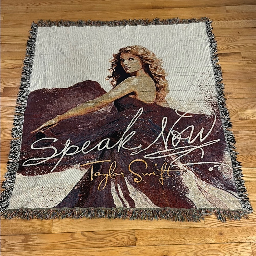 Taylor Swift Speak Now Tapestry Blanket